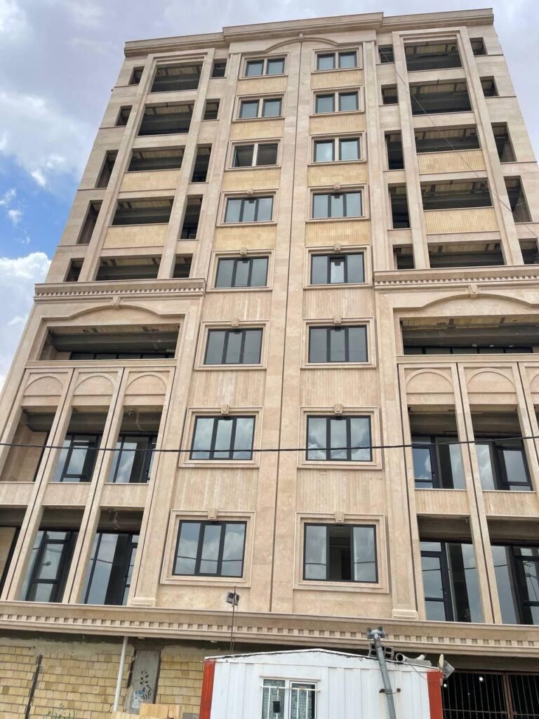 آپارتمان 180 متری شهرک خاوران ، کدفایل 040262